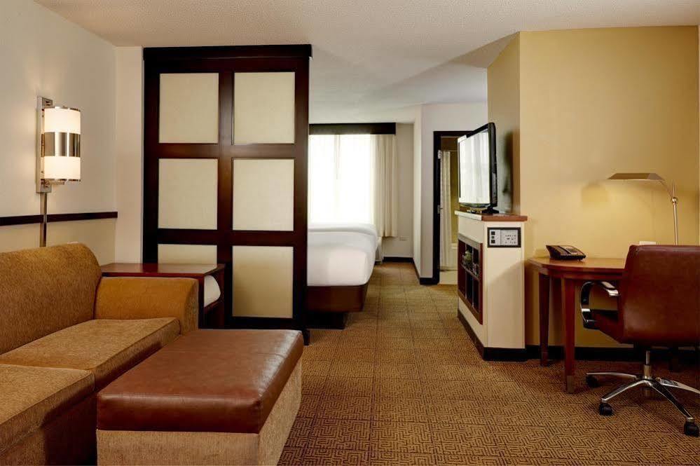 Hyatt Place Atlanta Alpharetta North Point Mall Екстериор снимка